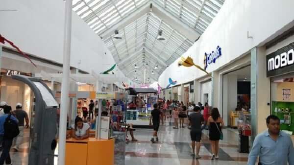 Shopping Plaza Las Americas en Cancún