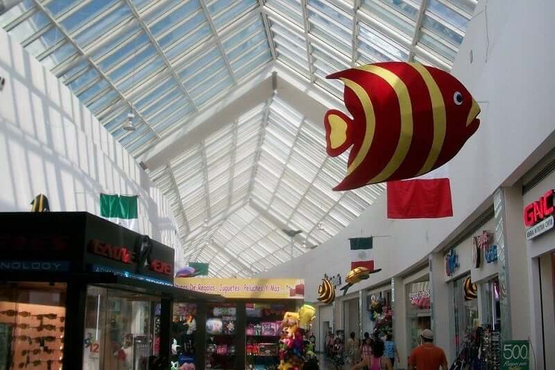 Tiendas en el Shopping Las Americas en Cancún 